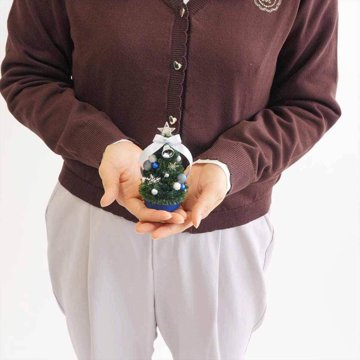 ★58-42-1-2 卓上ミニクリスマスツリー11cmシルバー