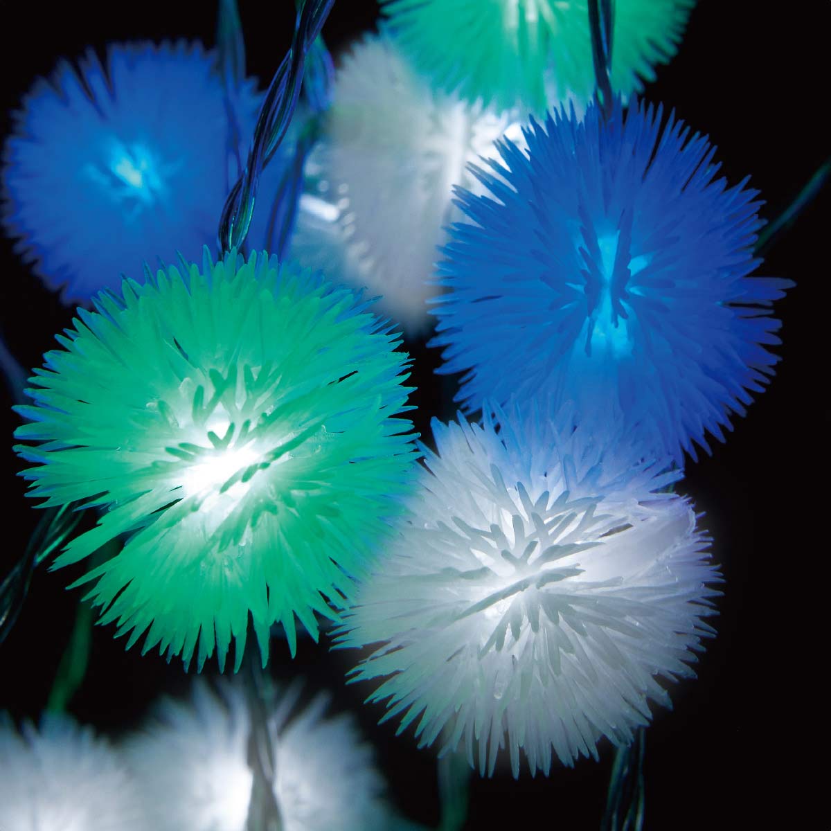 ★58-76-2-3 LEDタワーライト クリスマスツリーケサランパサラン アイスブルー高さ240cm