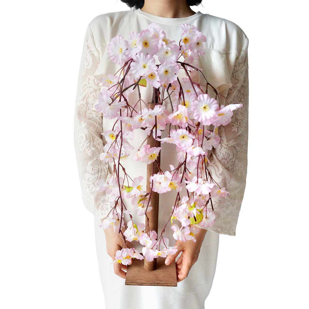 ★53-4-2-1 卓上しだれ桜立ち木(造花) H58cm