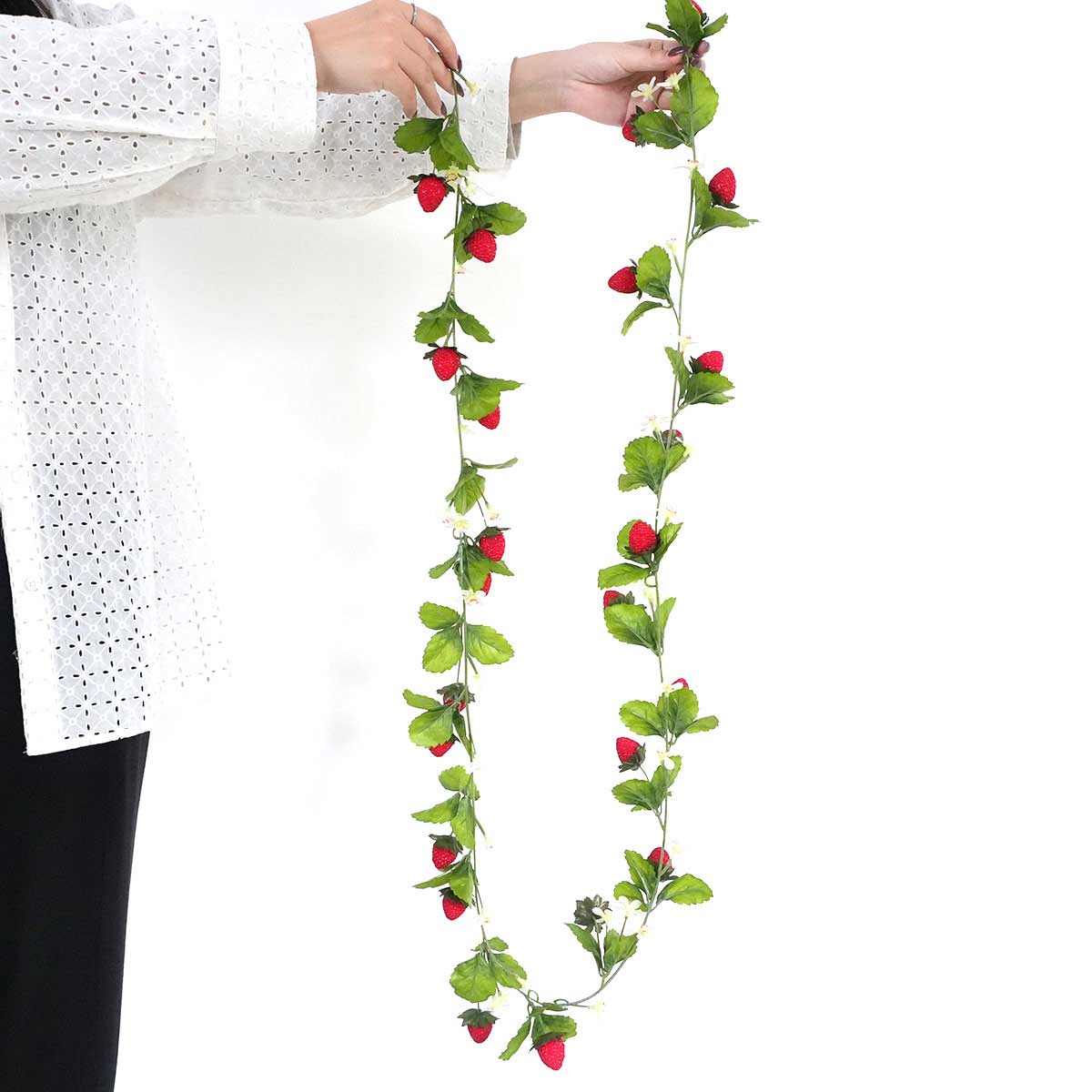 ★53-19-8-1 ストロベリーガーランド(造花)
