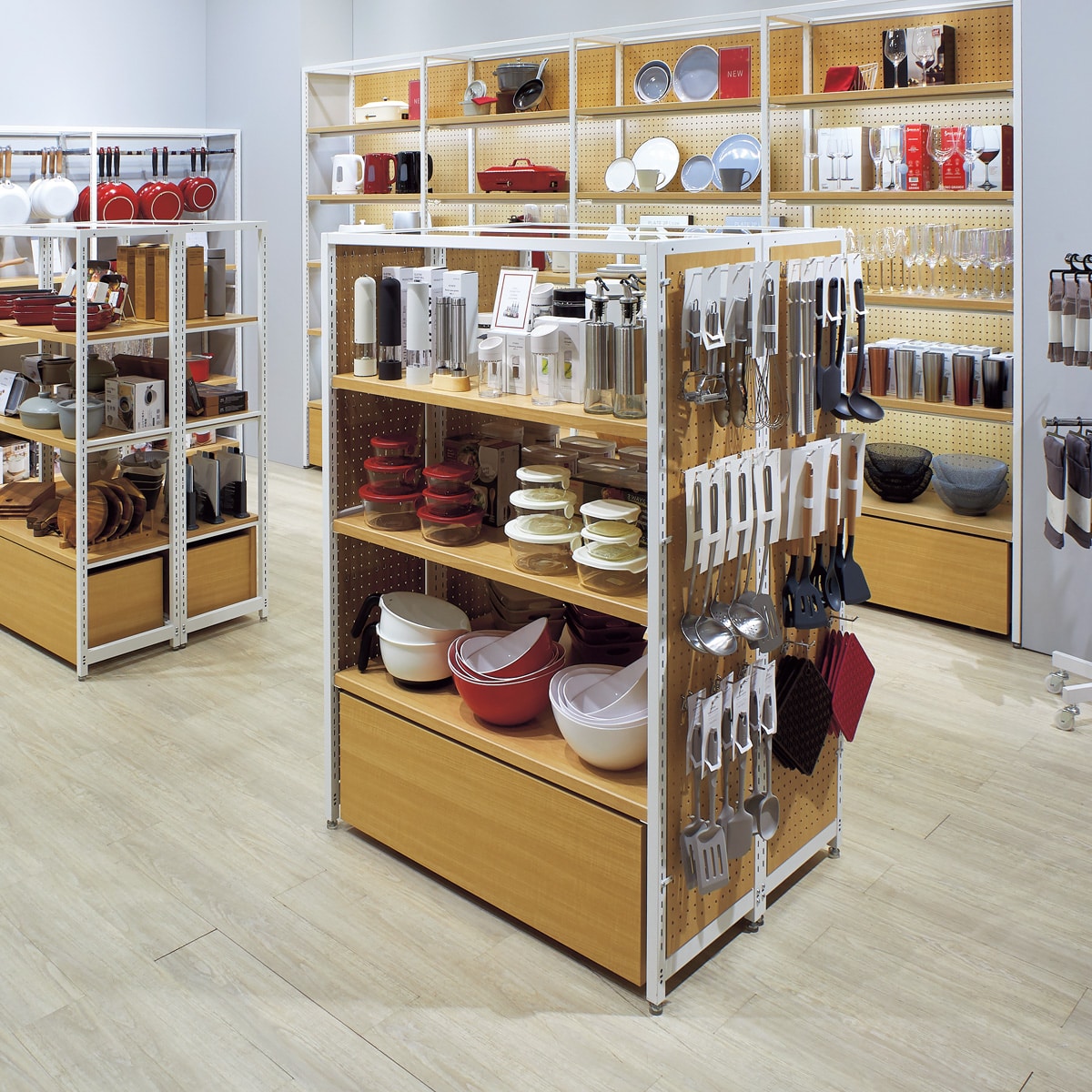 ★61-809-18-4 背面パネル W90cmタイプ 有孔あり エクリュ ラテラル・ロコ用H210cm