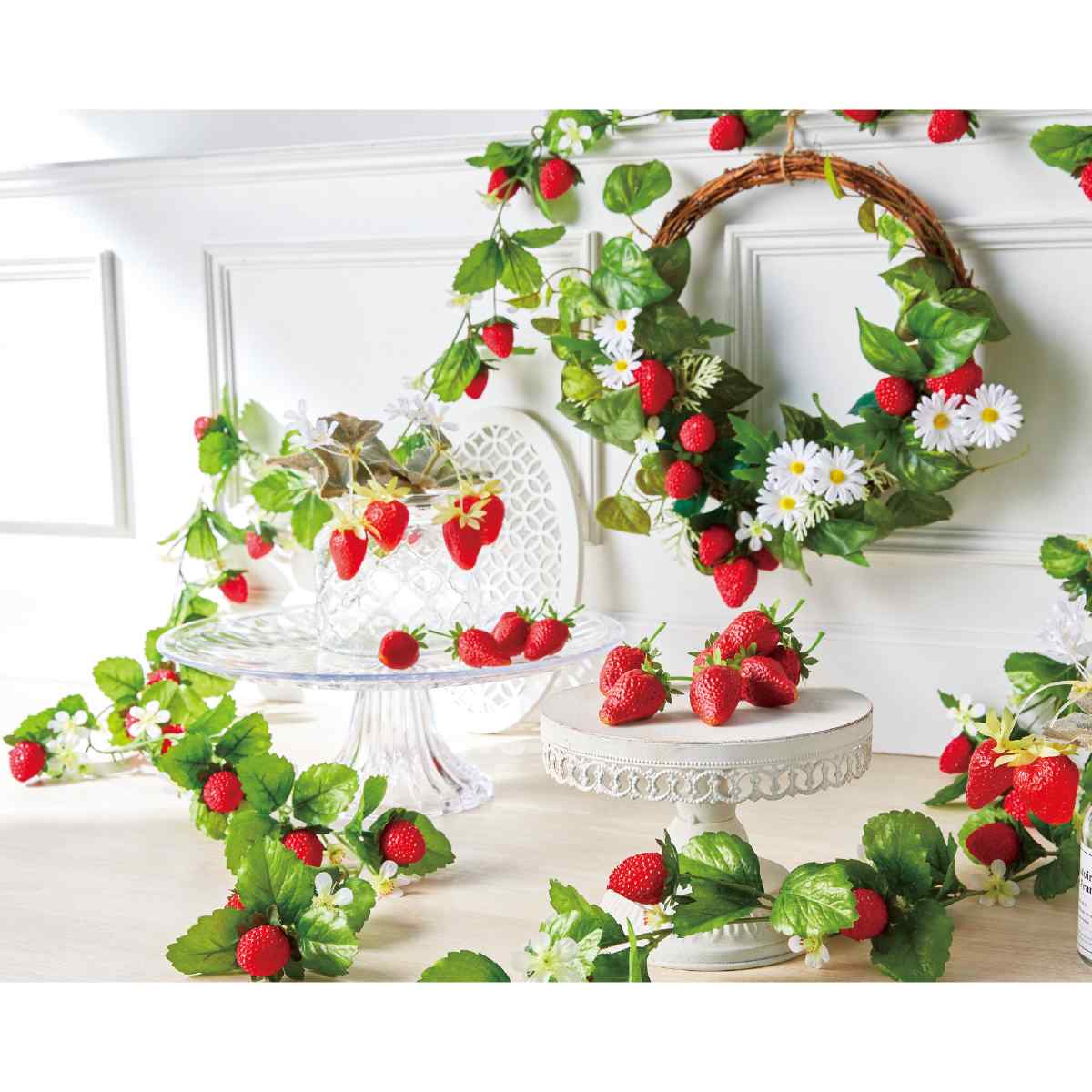 ★53-19-8-1 ストロベリーガーランド(造花)